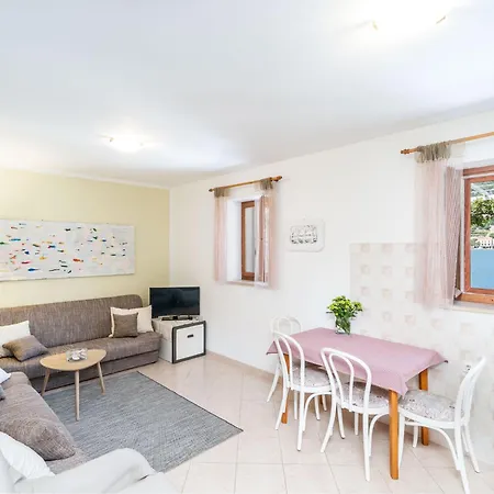 Lion - Sea House 1 Apartamento